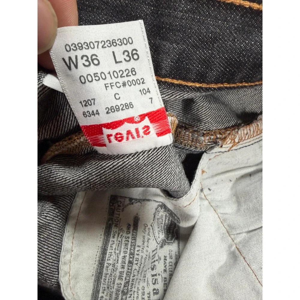 Levi's 501 XX Jeans Mens 34x31 Dark Wash Straight Leg Button Fly 100% Cotton